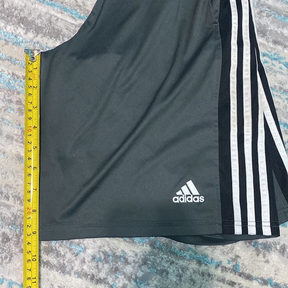 Adidas Men's Shorts - Picture 5 of 5